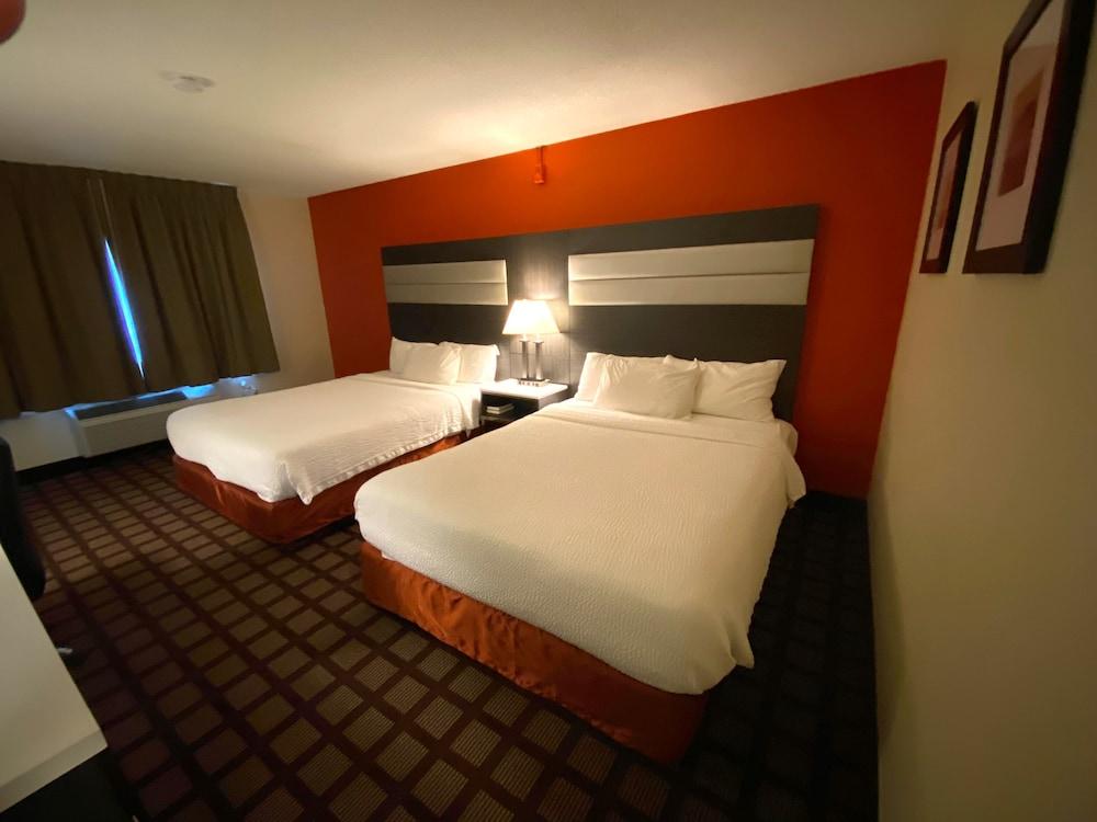 Americinn By Wyndham Hudson Esterno foto