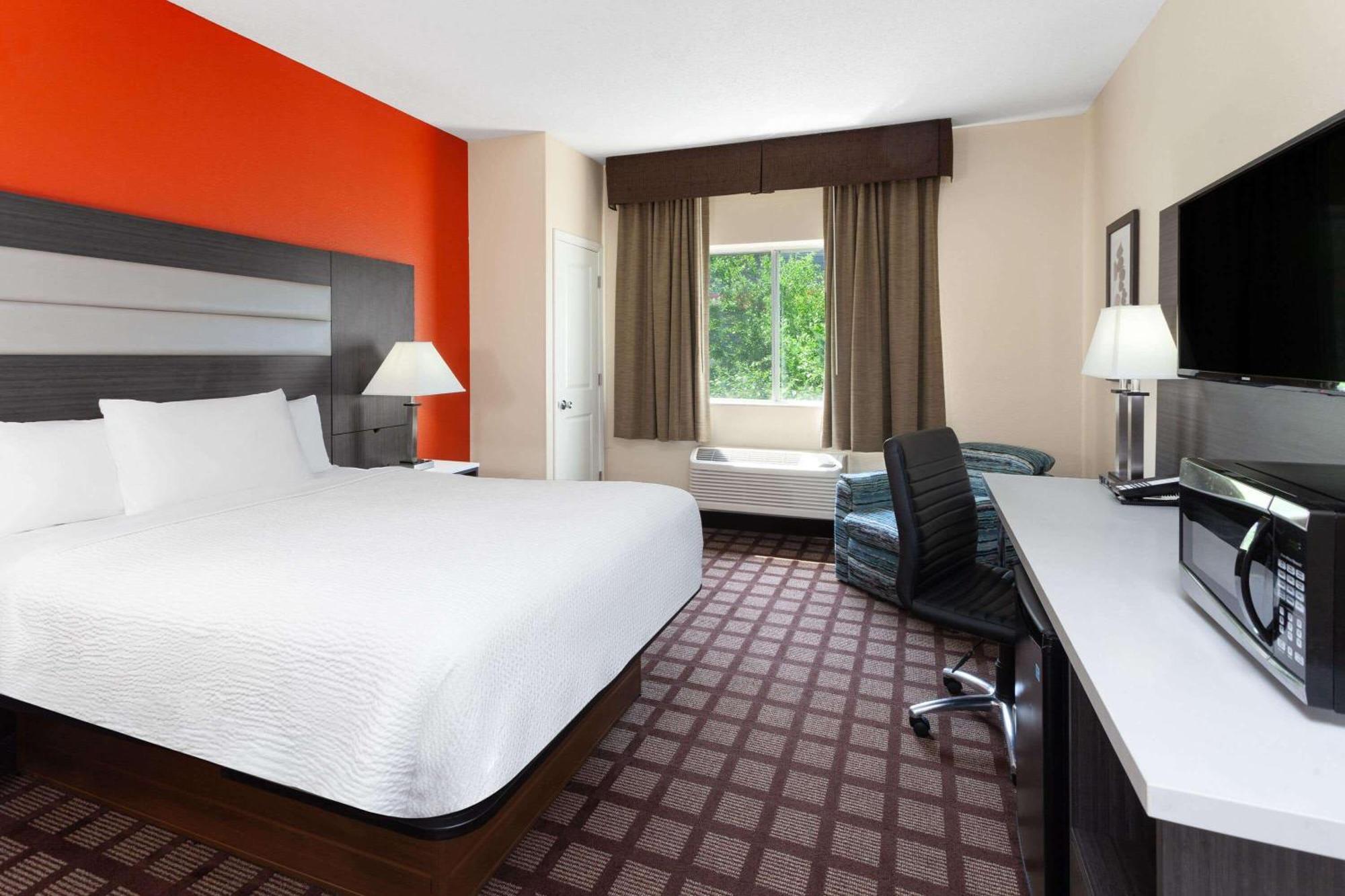 Americinn By Wyndham Hudson Esterno foto